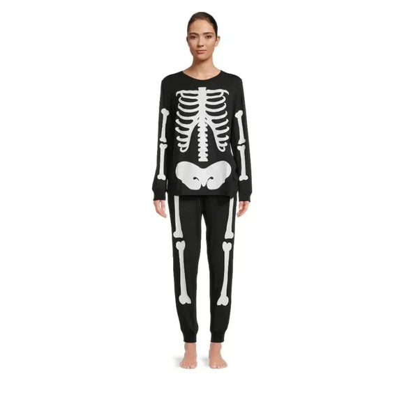 Way To Celebrate Women's Halloween Family Pajama Set - Picture 1 of 7